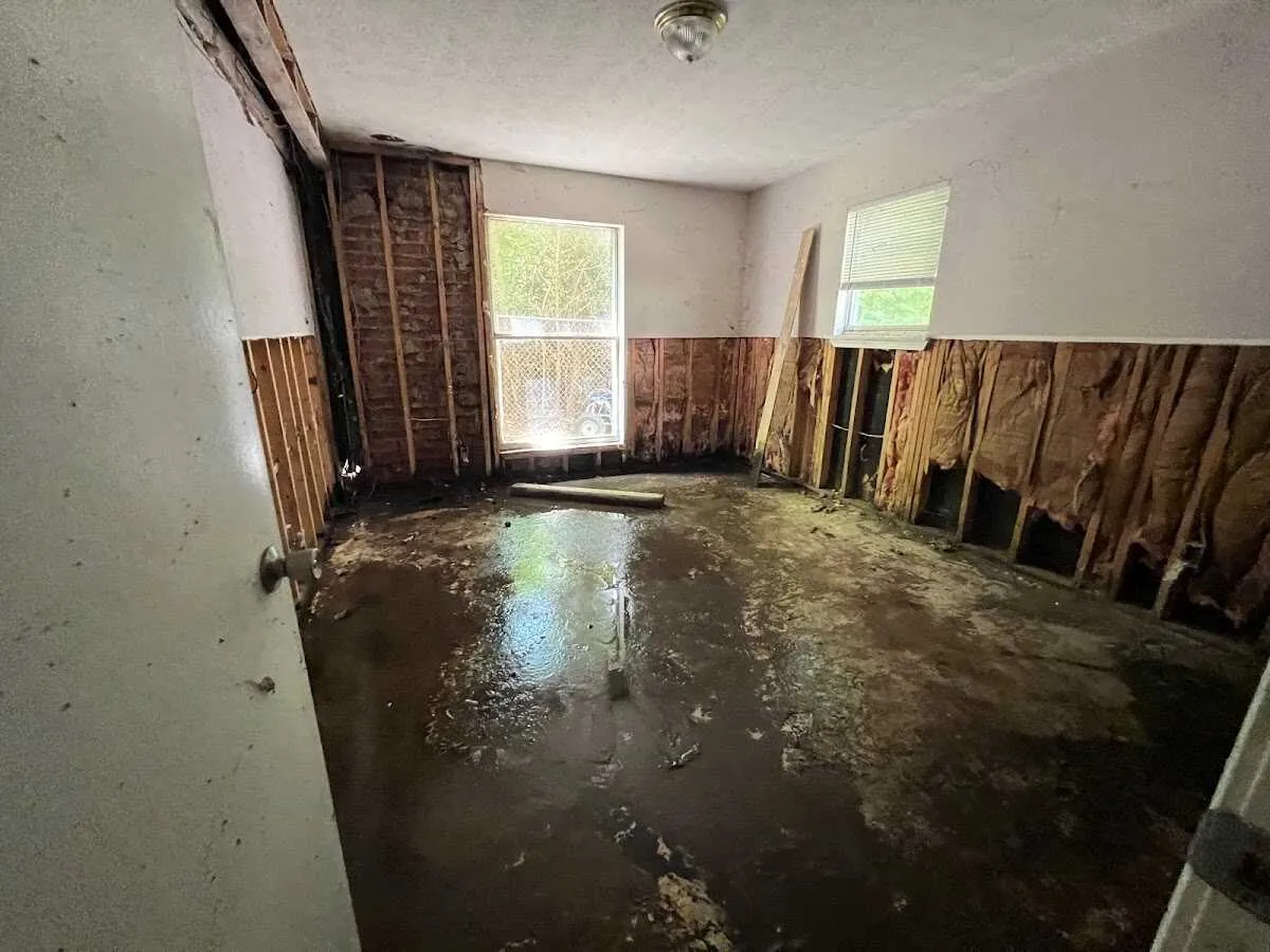 Water Damage Restoration services in Coral Hills, MD